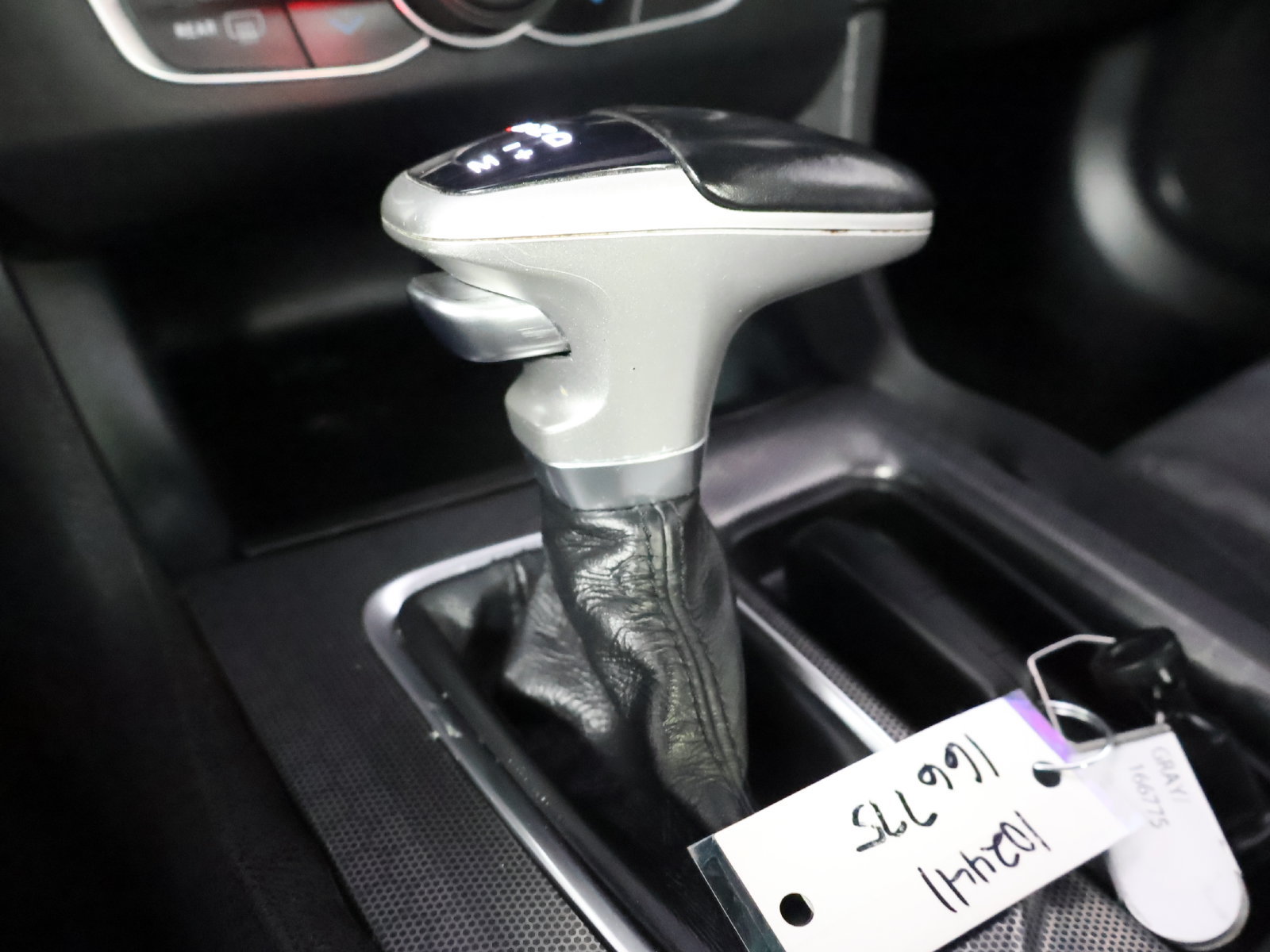 Used 2018 Dodge Charger SXT Plus RWD image 37