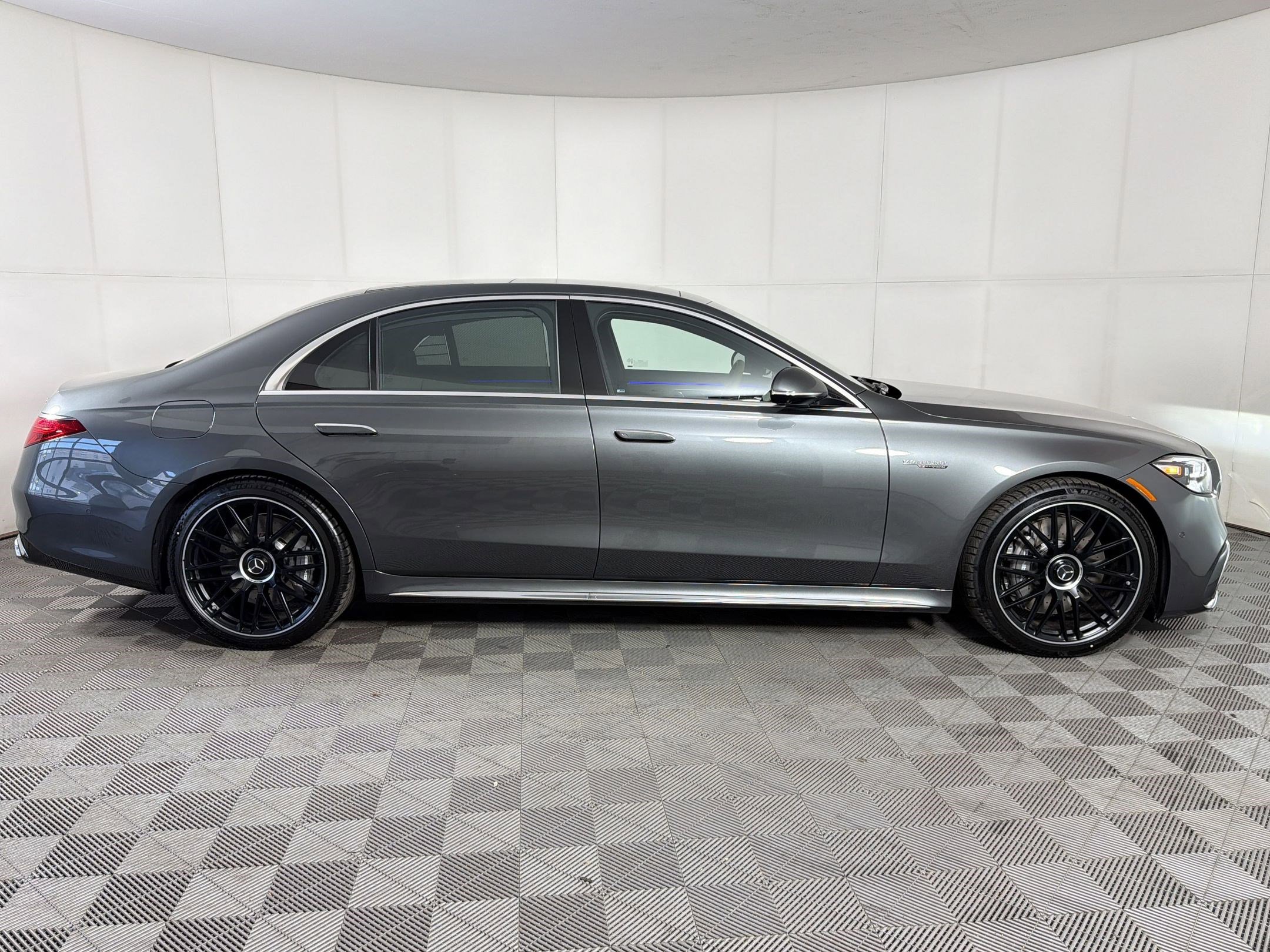 New 2026 Mercedes-Benz S 63 AMG S image 8