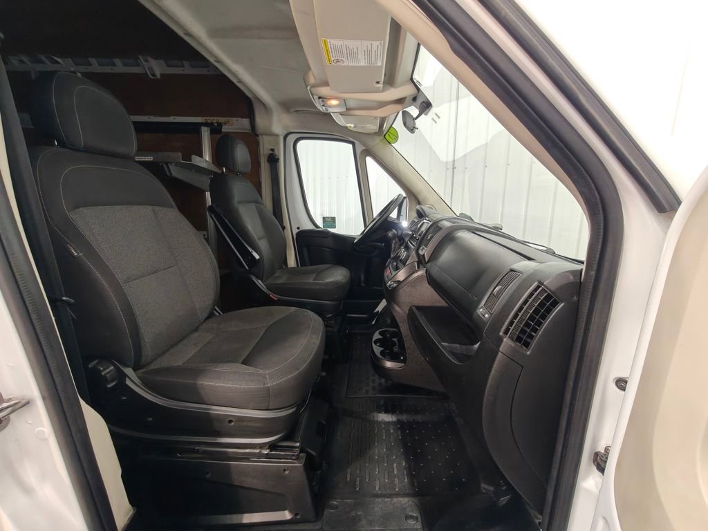 Used 2015 RAM ProMaster 2500 w/ Interior Convenience Group image 24