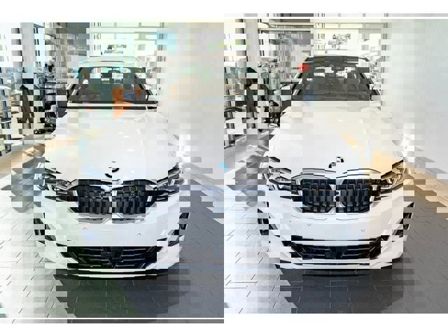 New 2026 BMW 330i xDrive Sedan w/ Premium Package image 42