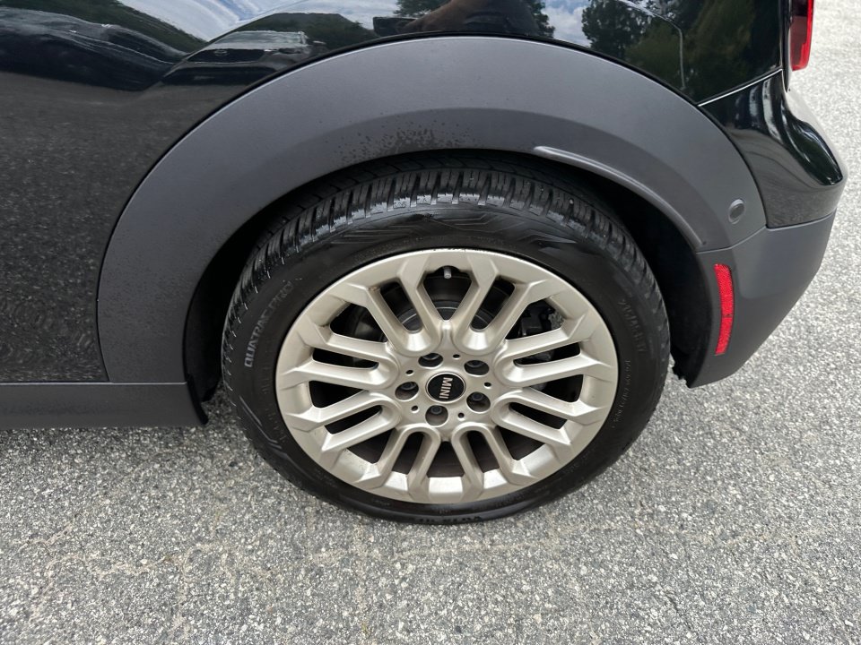 Used 2025 MINI Cooper S FWD image 26
