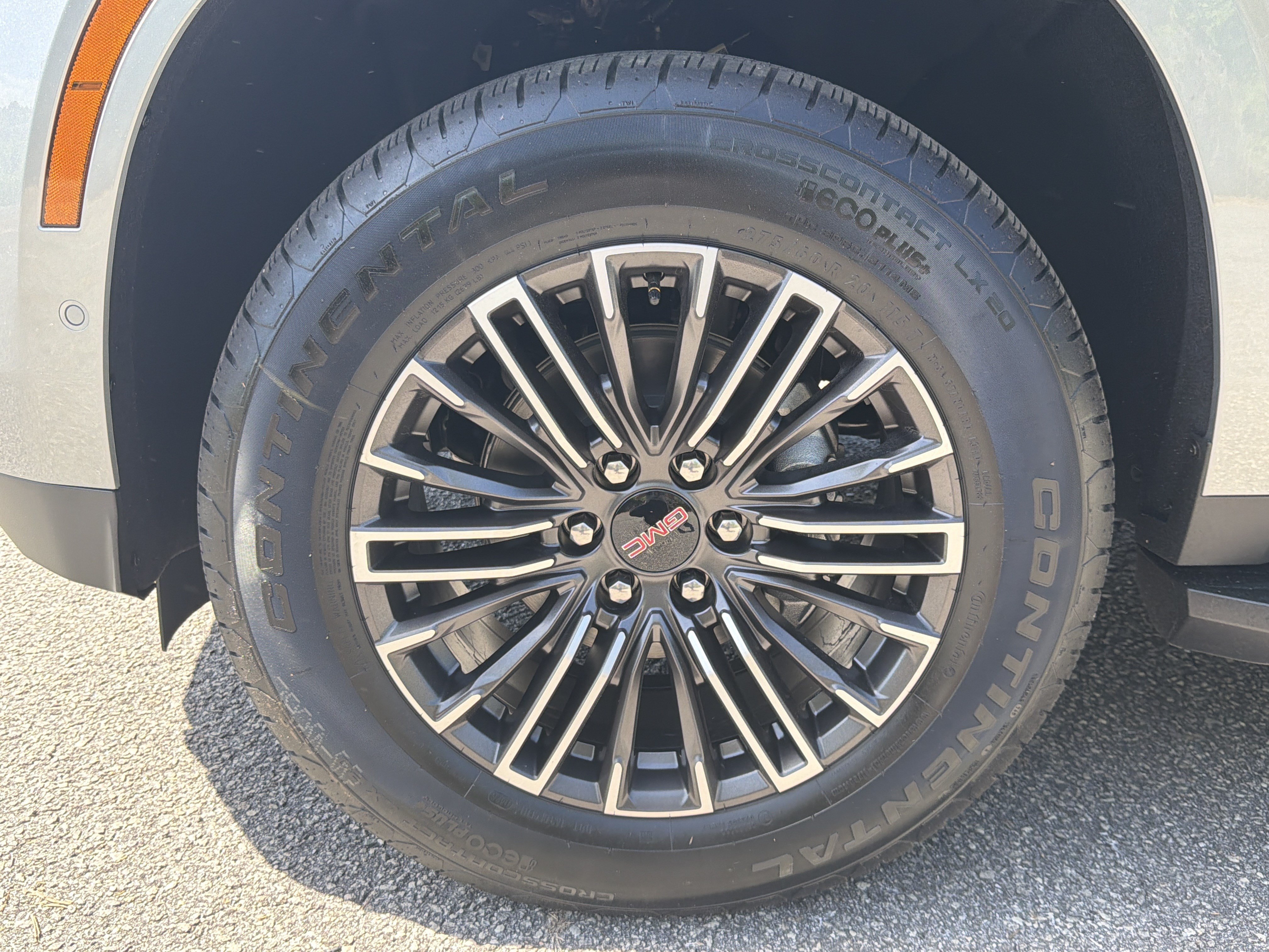 New 2026 GMC Yukon XL Elevation RWD image 14
