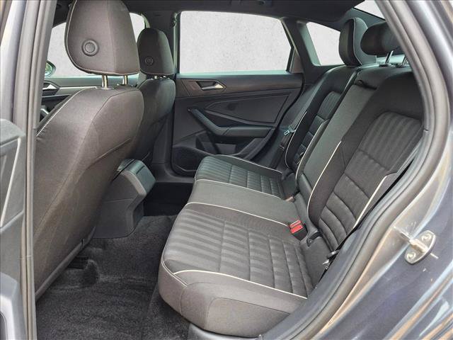Used 2024 Volkswagen Jetta Sport FWD image 17