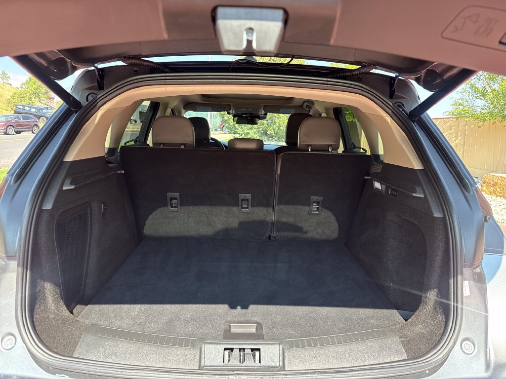 Certified 2025 Lincoln Corsair AWD w/ Equipment Group 101A image 8