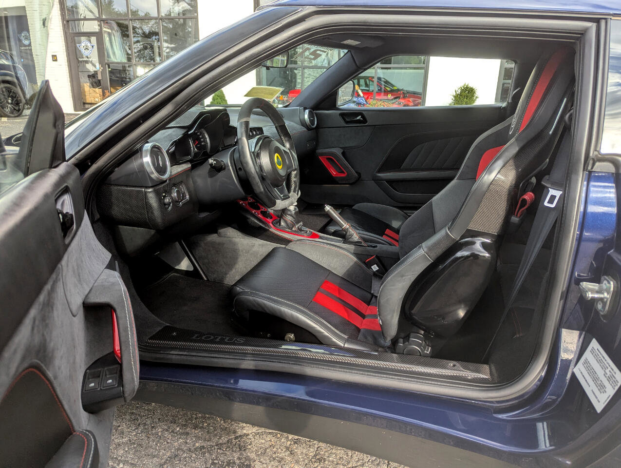 Used 2021 Lotus Evora image 12