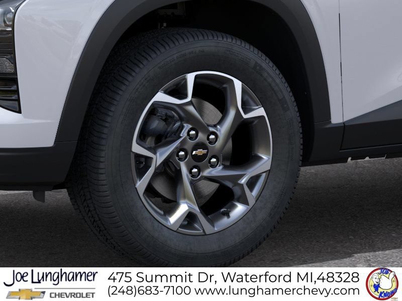 New 2026 Chevrolet Trax LT w/ Driver Confidence Package FWD image 9