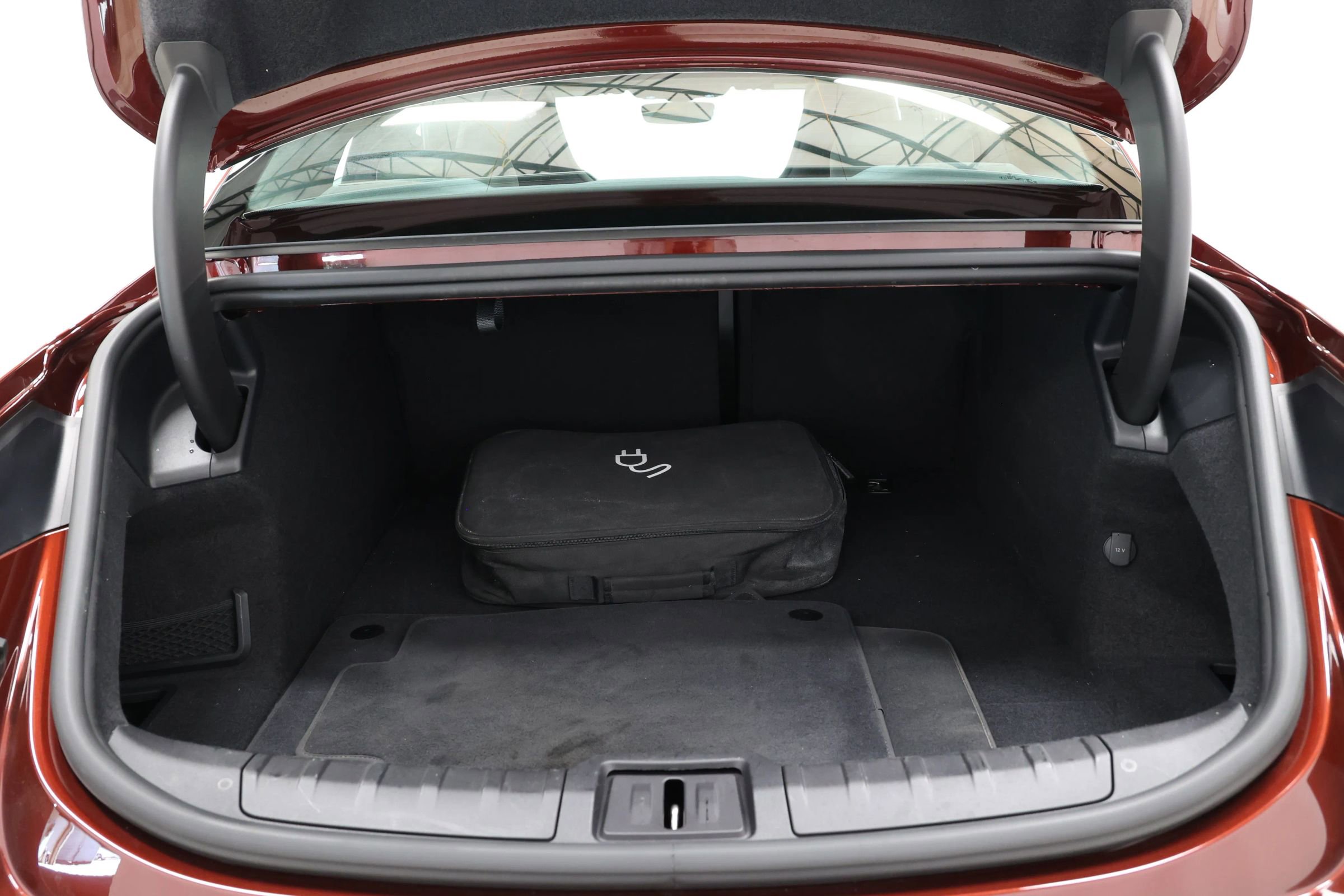 Used 2022 Porsche Taycan image 47