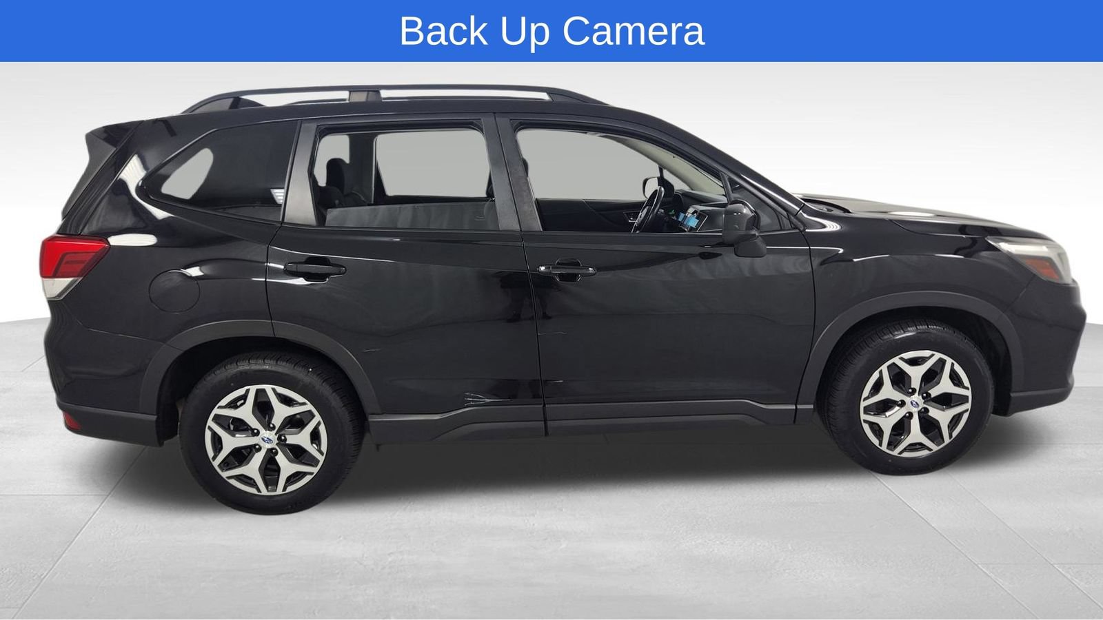 Used 2021 Subaru Forester Premium AWD/4WD image 2