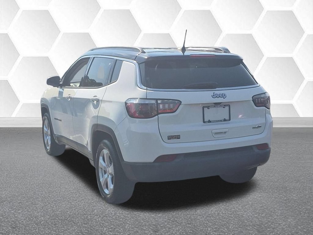 Used 2018 Jeep Compass Latitude w/ Popular Equipment Group FWD image 5