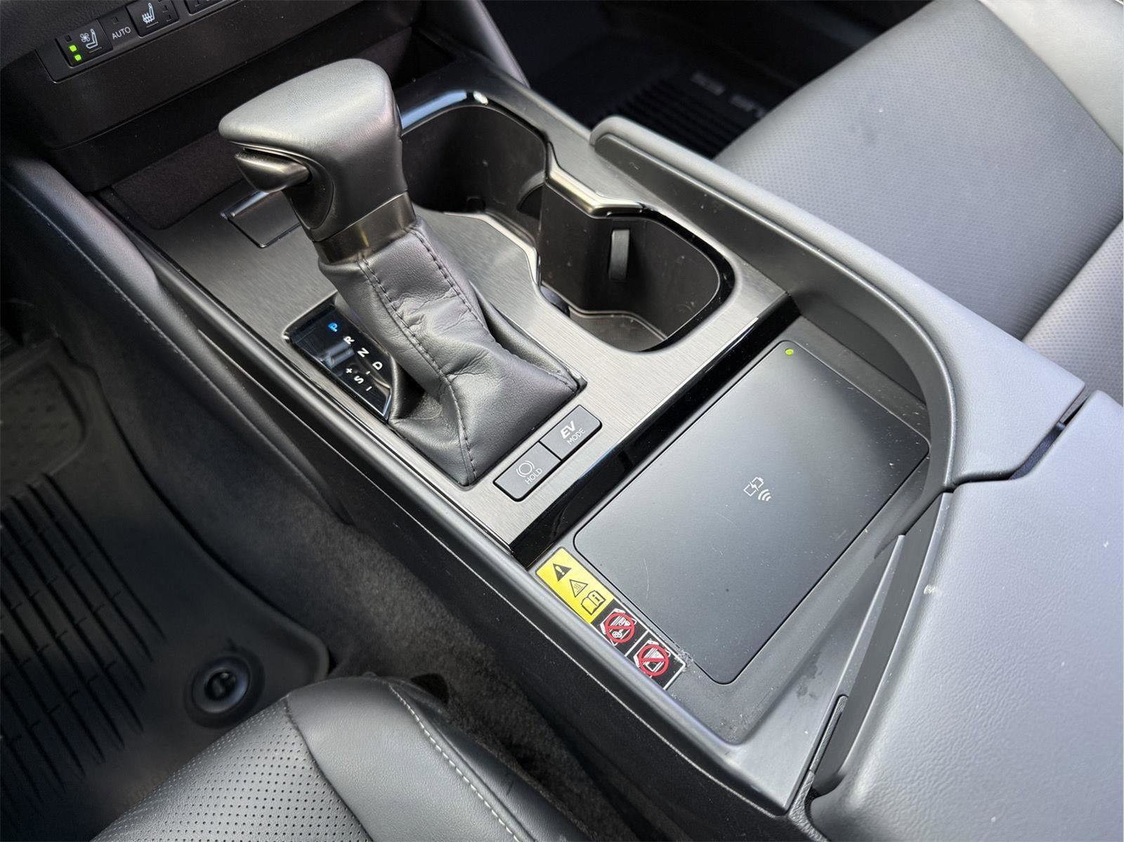 Certified 2024 Lexus ES 300h w/ Premium Package FWD image 20