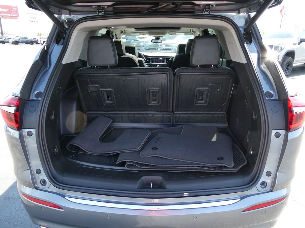 Certified 2021 Buick Enclave Avenir w/ Avenir Technology Package image 32