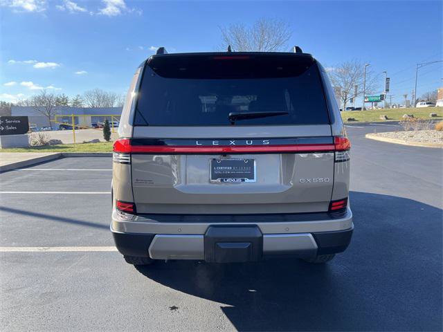 Certified 2024 Lexus GX 550 image 4