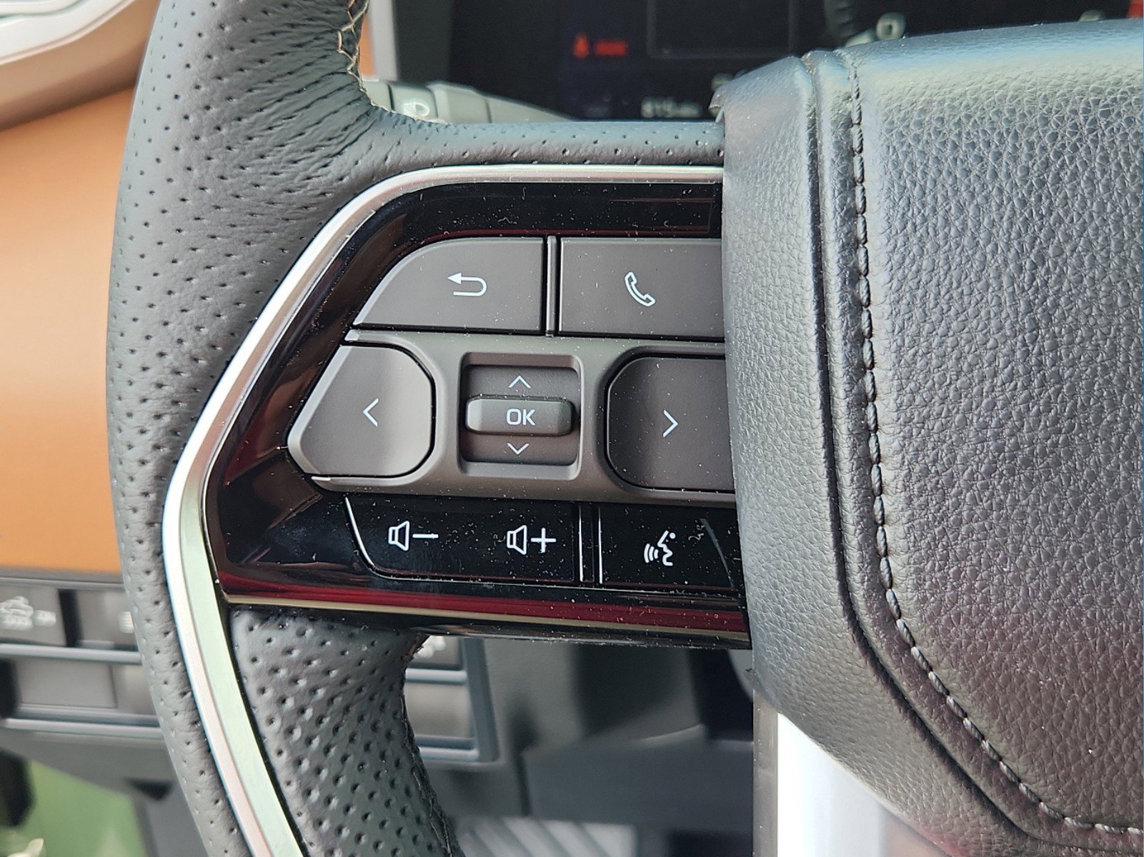 Used 2023 Toyota Tundra 1794 Edition image 18