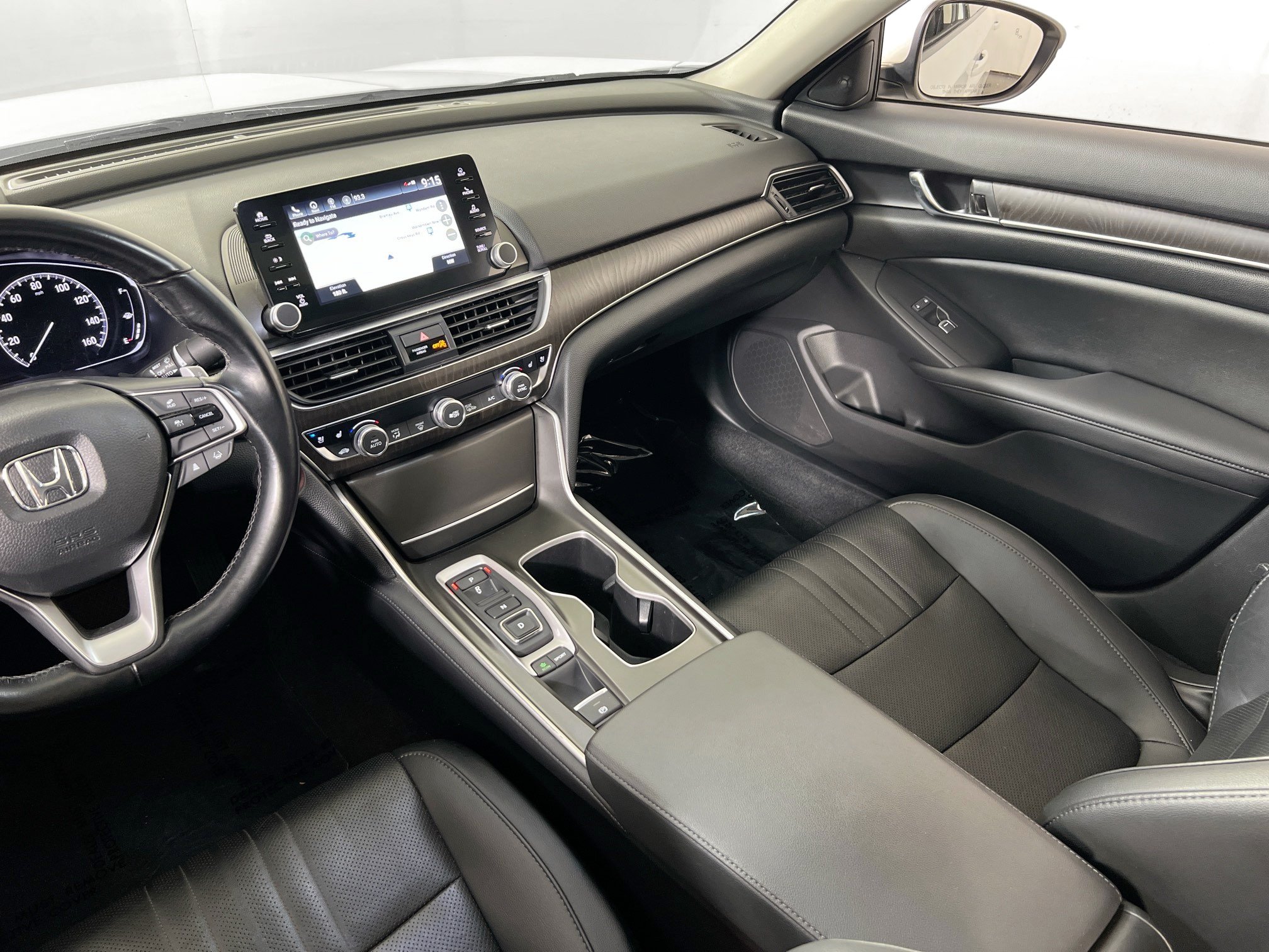 Used 2021 Honda Accord Touring image 24