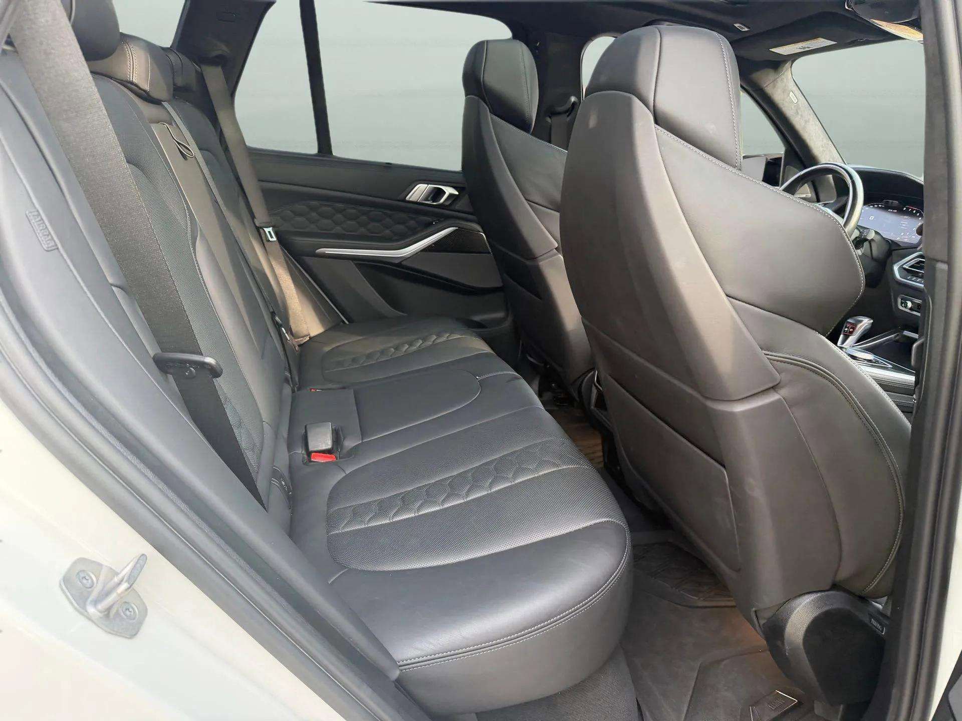 Used 2022 BMW X5 M w/ Executive Package image 30