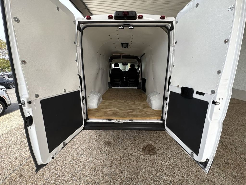 Used 2022 RAM ProMaster 2500 image 23