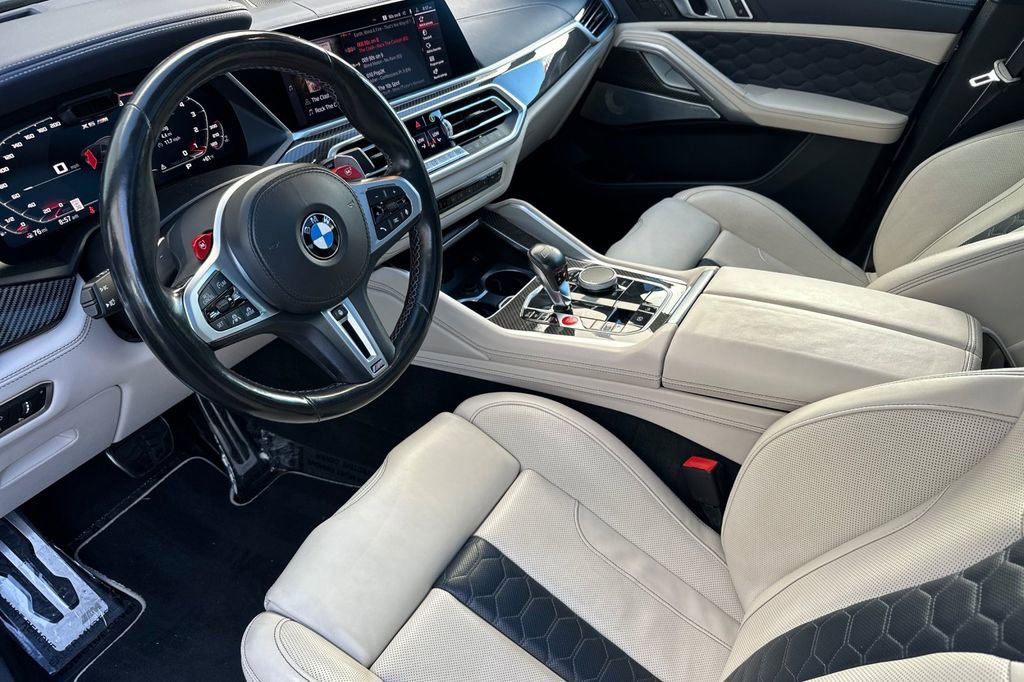 Used 2020 BMW X6 M Competition w/ Executive Package image 9