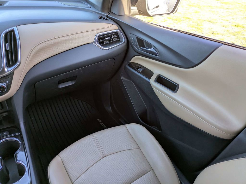 Used 2024 Chevrolet Equinox Premier image 18