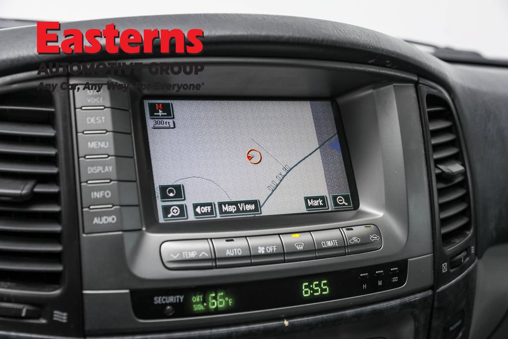 Used 2005 Toyota Land Cruiser AWD/4WD image 18