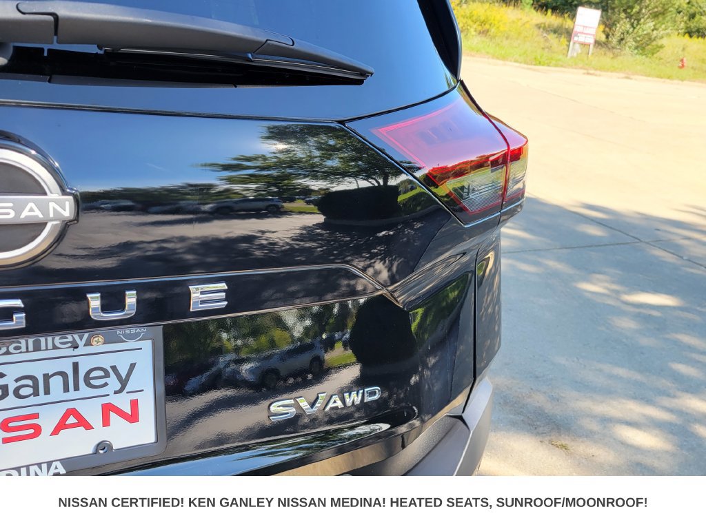 Certified 2023 Nissan Rogue SV w/ SV Premium B Package AWD/4WD image 16