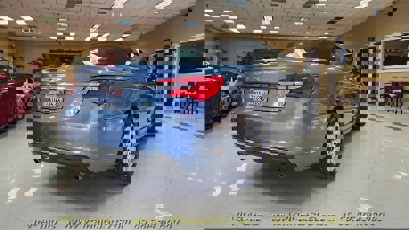 Used 2011 Chrysler 200 Touring image 4