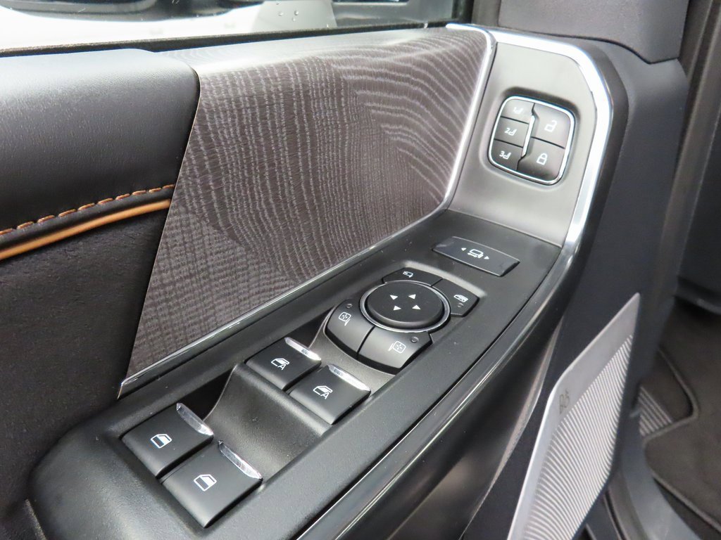 Used 2024 Ford F250 Platinum image 56