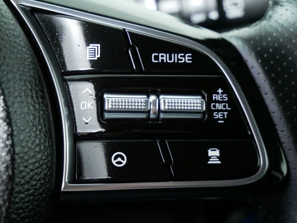 Certified 2023 Kia Seltos SX w/ SX Sunroof Package image 26