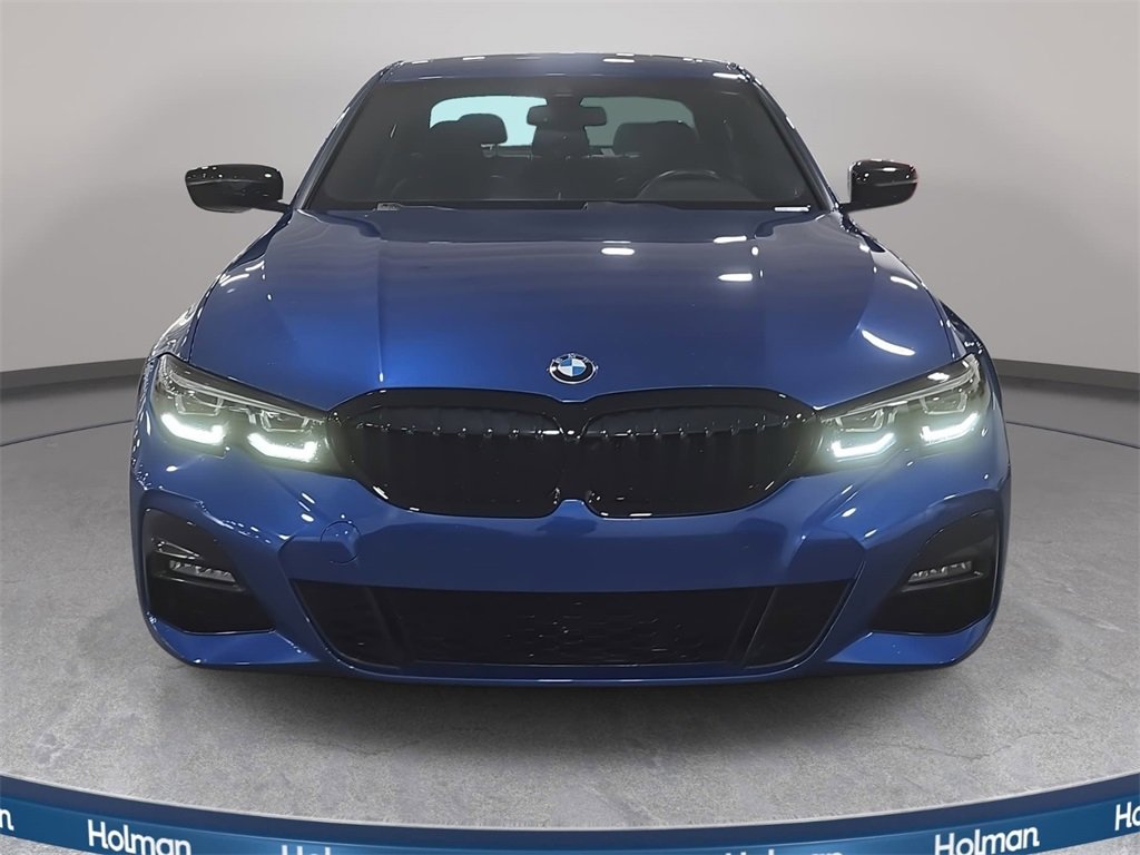 Used 2022 BMW 330i Sedan w/ M Sport Package image 2