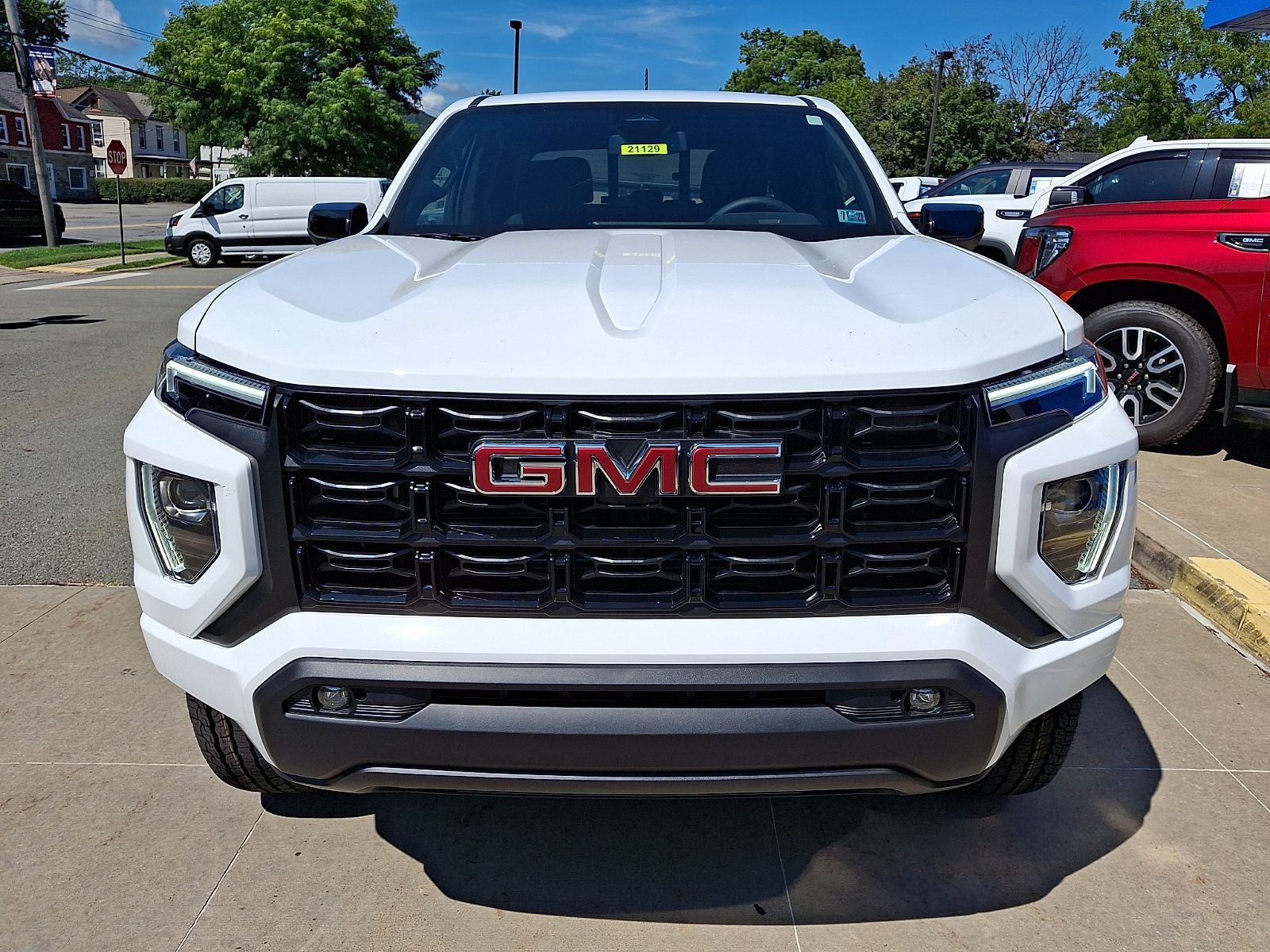 New 2026 GMC Canyon Elevation w/ Convenience Package AWD/4WD image 2