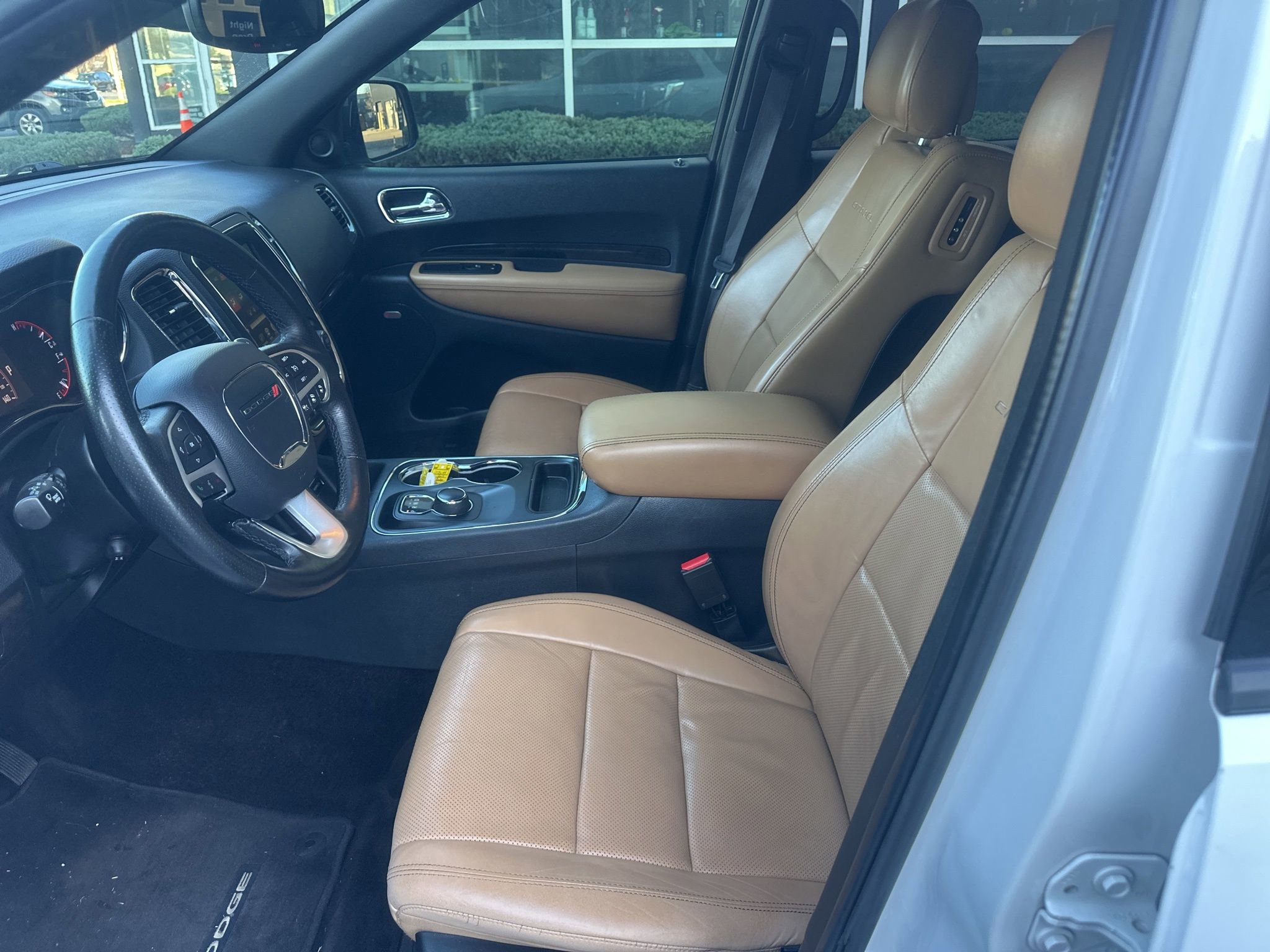 Used 2017 Dodge Durango Citadel w/ Premium Entertainment Group image 32