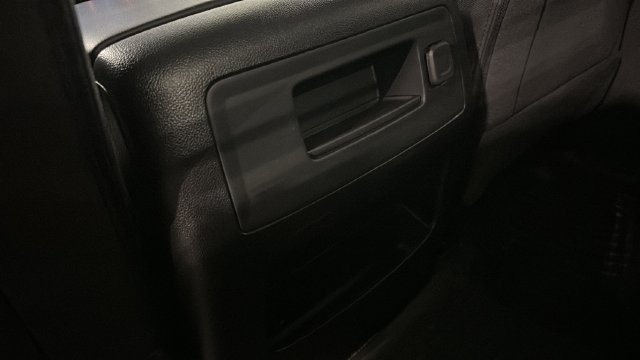 Used 2018 GMC Sierra 2500 SLE w/ Snow Plow Prep Package AWD/4WD image 29