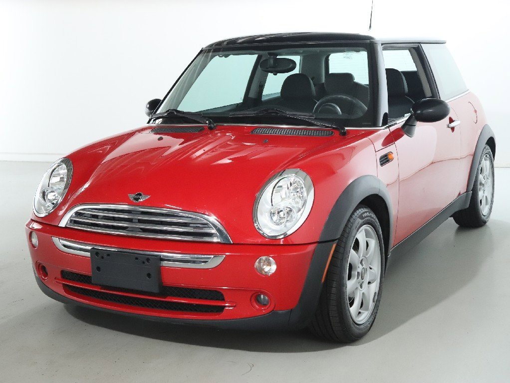 Used 2006 MINI Cooper Hardtop image 2