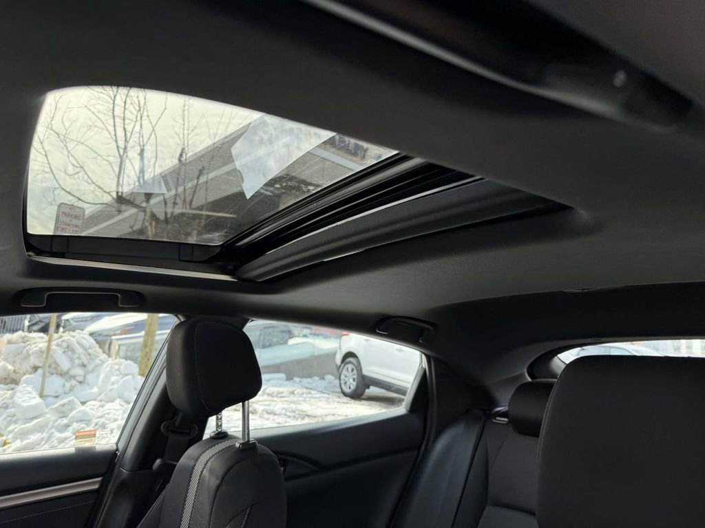 Used 2021 Honda Civic EX image 29