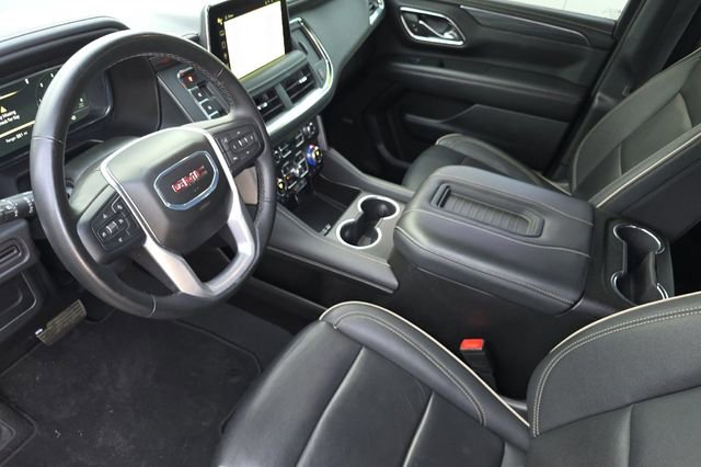 Used 2024 GMC Yukon SLT image 9