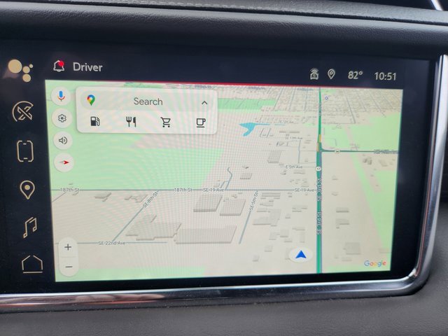 Used 2022 GMC Yukon XL Denali image 12