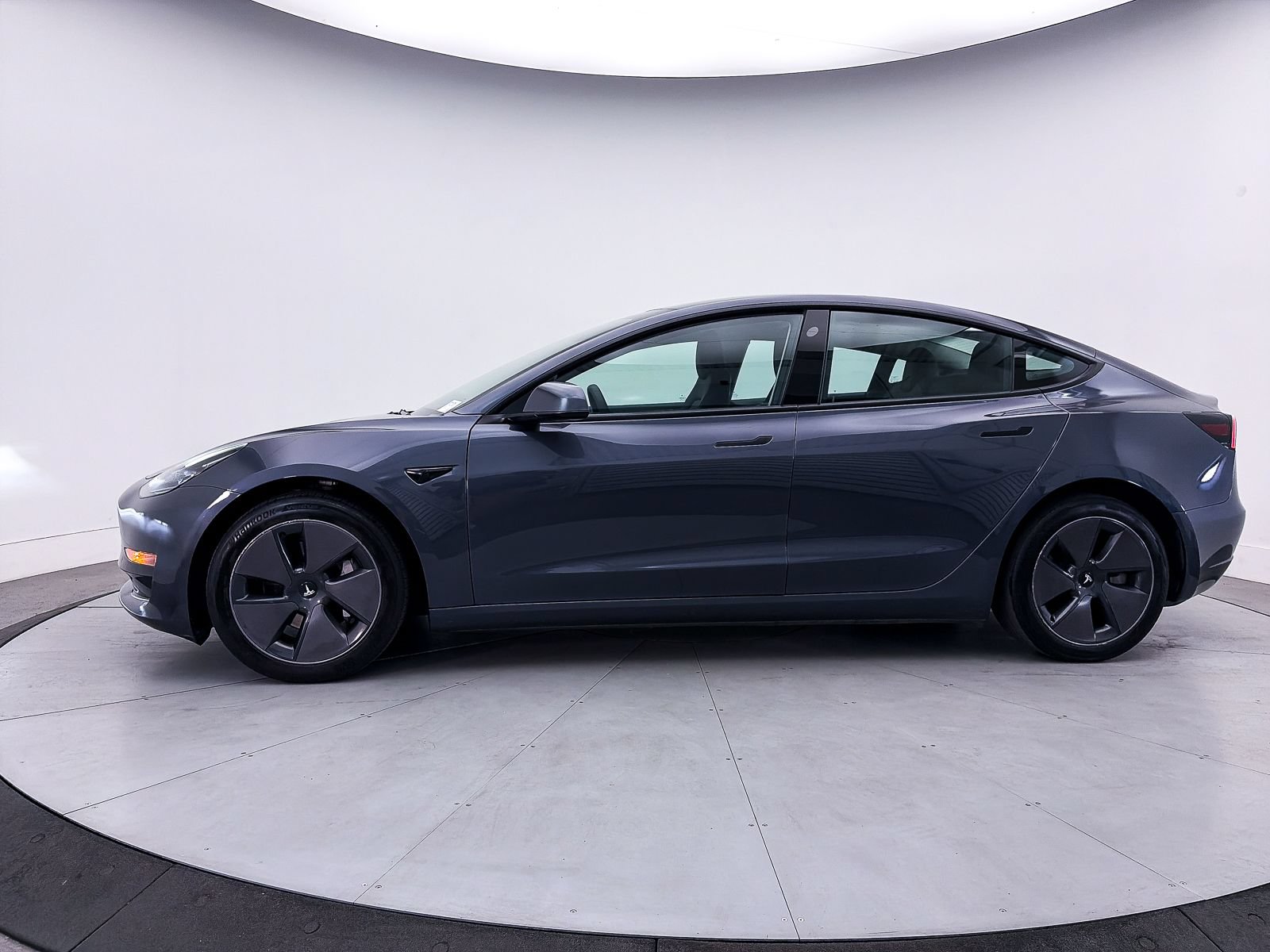 Used 2023 Tesla Model 3 Standard Range RWD image 38