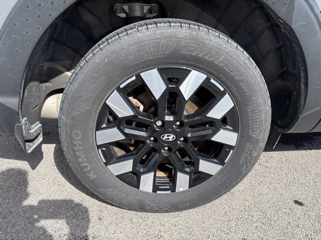 Used 2025 Hyundai Santa Cruz SEL FWD image 15