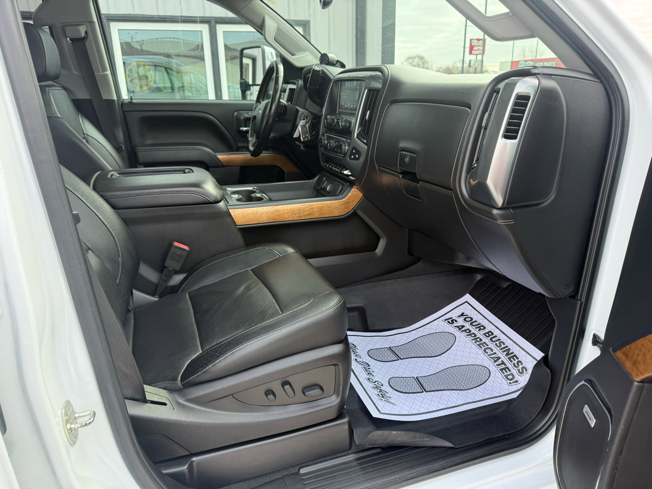 Used 2019 Chevrolet Silverado 3500 LTZ w/ Duramax Plus Package image 18