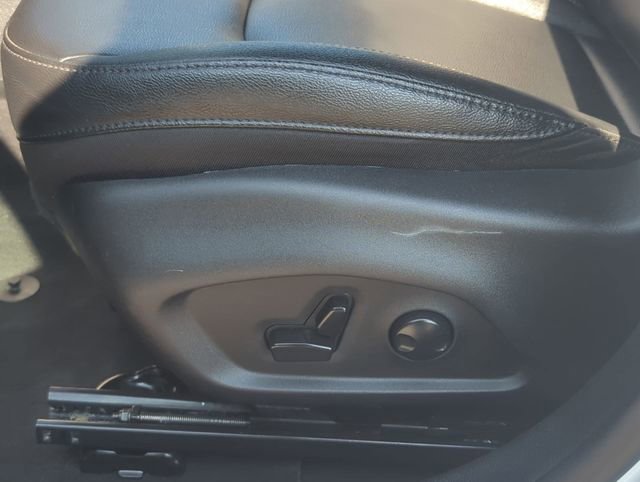 Used 2024 Jeep Compass Limited image 12