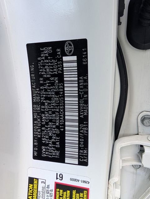 Used 2025 Toyota Camry LE FWD image 37