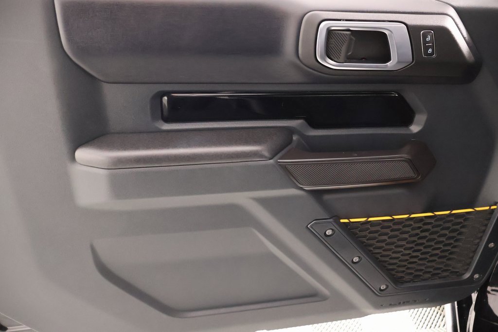 Used 2024 Ford Bronco Badlands image 13