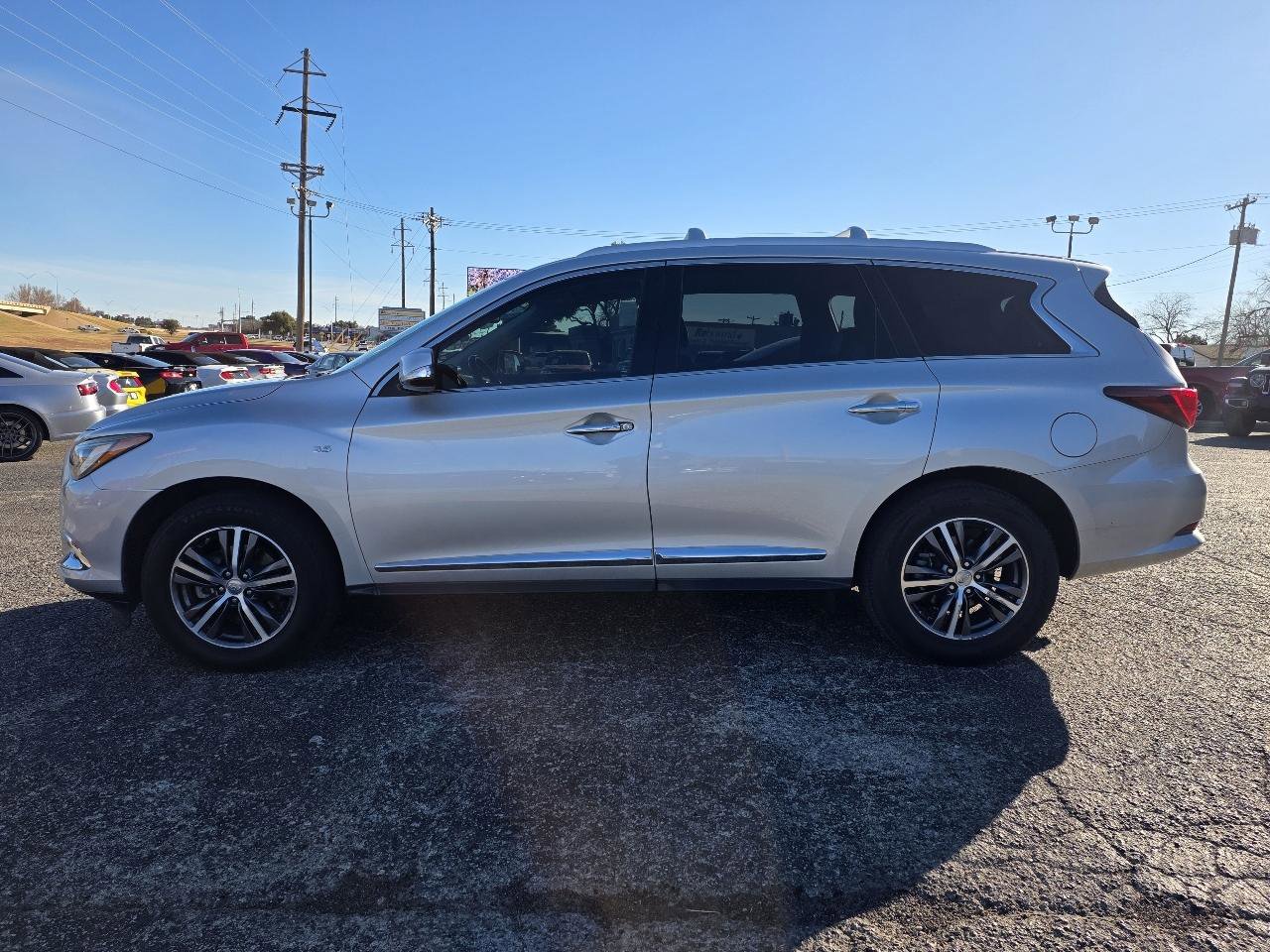 Used 2019 INFINITI QX60 Luxe image 4
