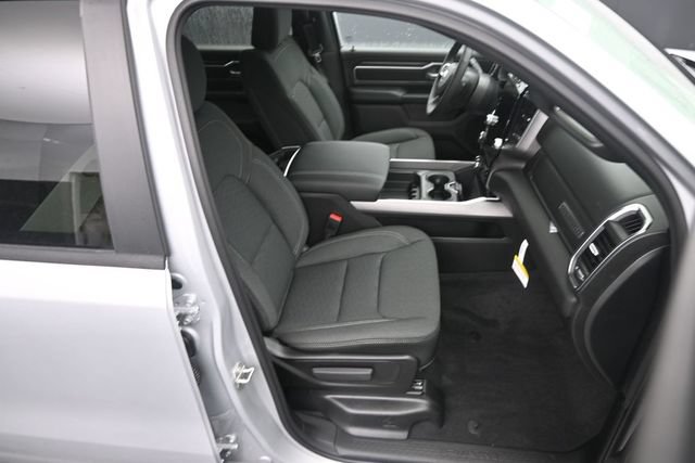 New 2026 RAM 1500 Big Horn AWD/4WD image 11