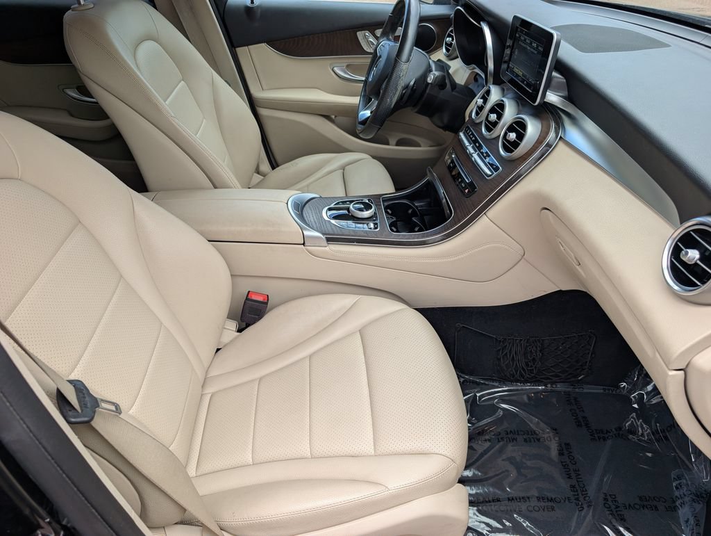 Certified 2019 Mercedes-Benz GLC 300 4MATIC image 12