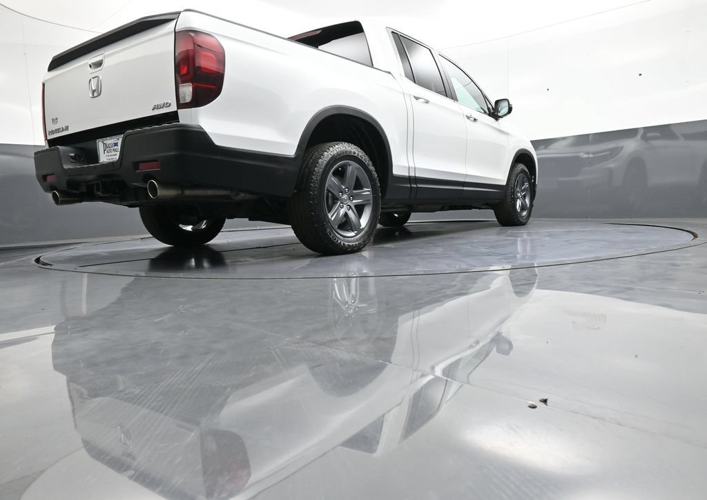 Certified 2023 Honda Ridgeline RTL image 30