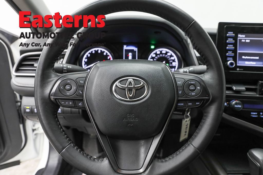 Used 2024 Toyota Camry SE FWD image 10