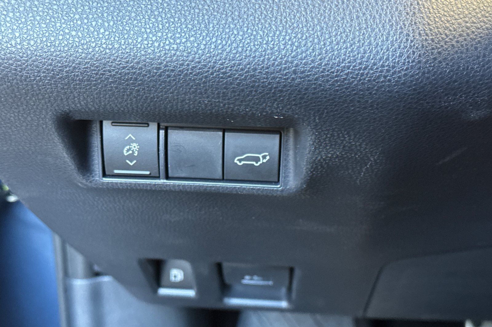 Certified 2026 Toyota RAV4 AWD Plug-in Hybrid image 34