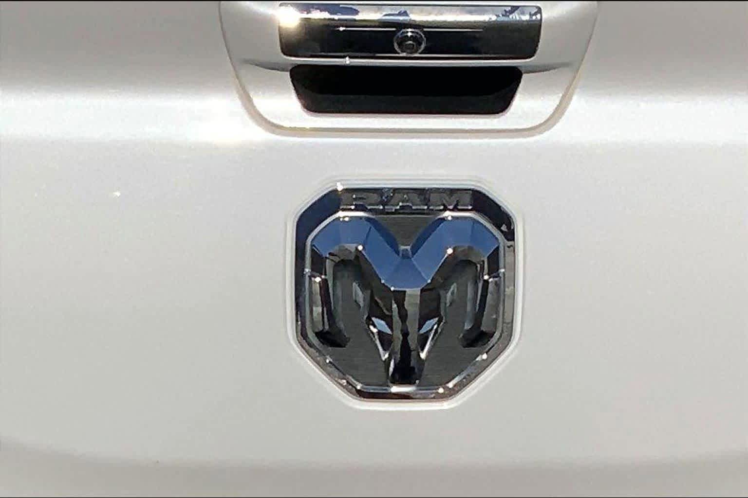 Used 2022 RAM 1500 Laramie AWD/4WD image 31