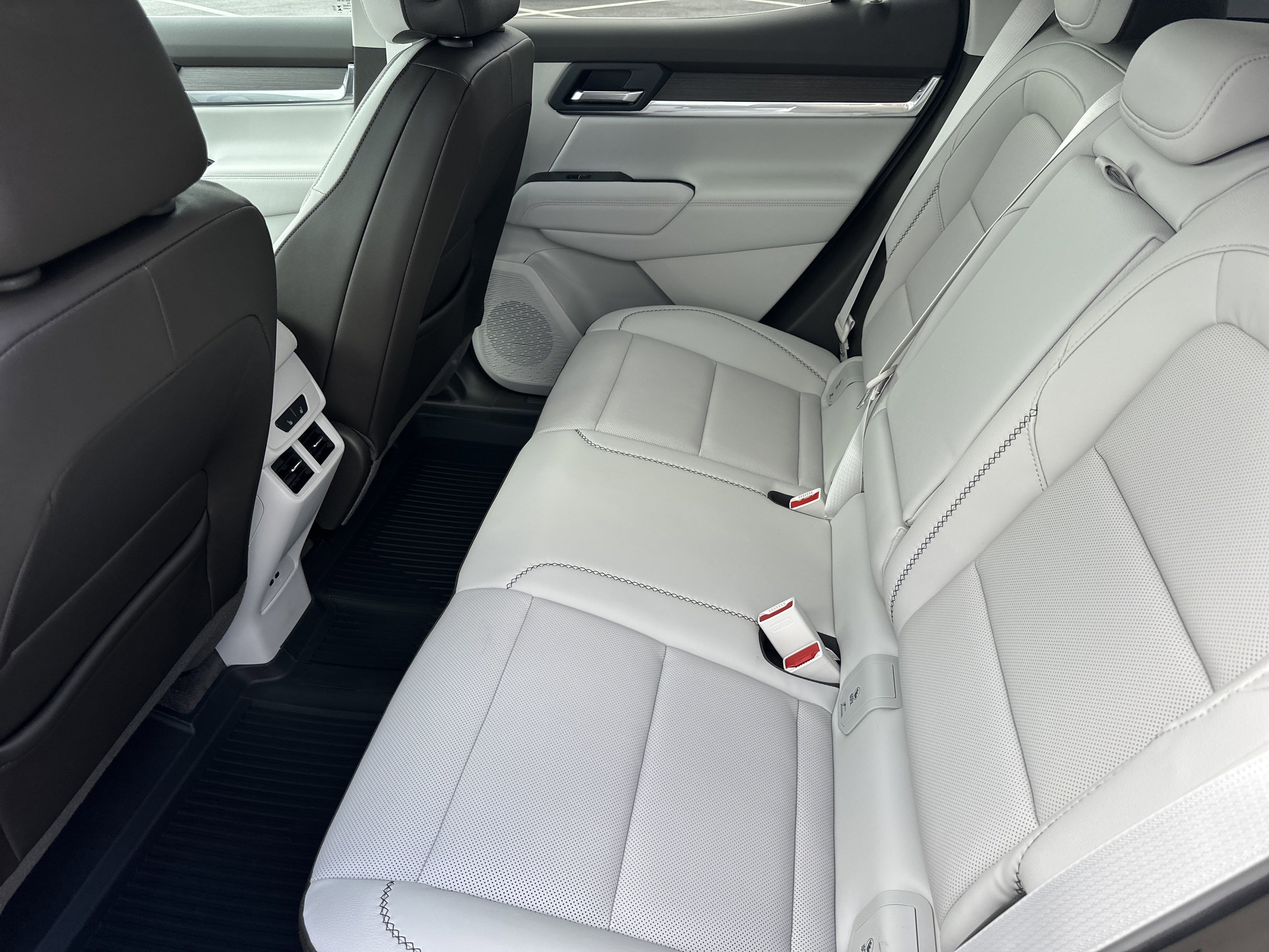 Certified 2026 GMC Terrain Denali w/ LPO, Floor Liner Package image 22