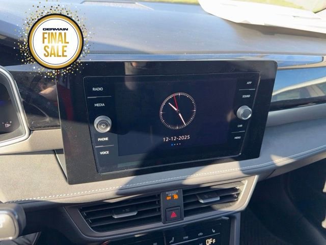 New 2026 Volkswagen Taos SE image 22